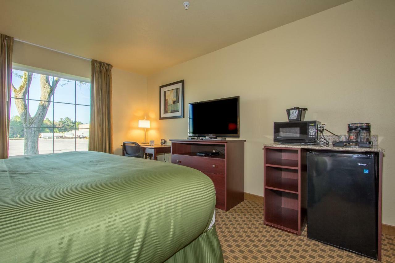 Cobblestone Inn & Suites - Corry Luaran gambar